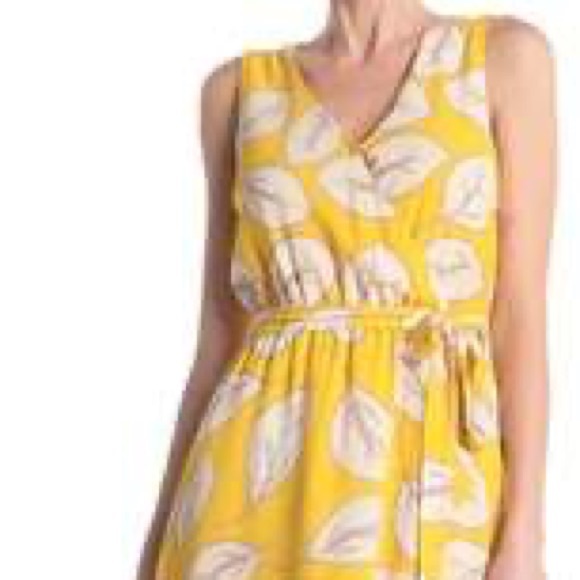 🎀 2 for $20sale 🎀 Gorgeous hi-low wrap style dress - Picture 1 of 8